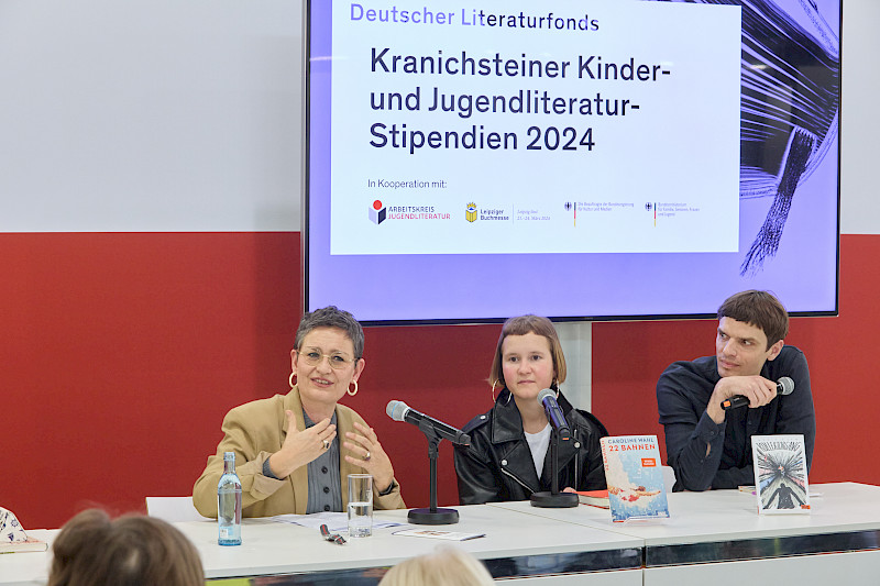 v.l.n.r.: Christine Knödler, Caroline Wahl, David Blum