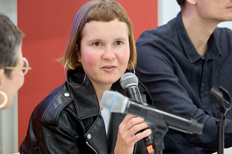 Caroline Wahl